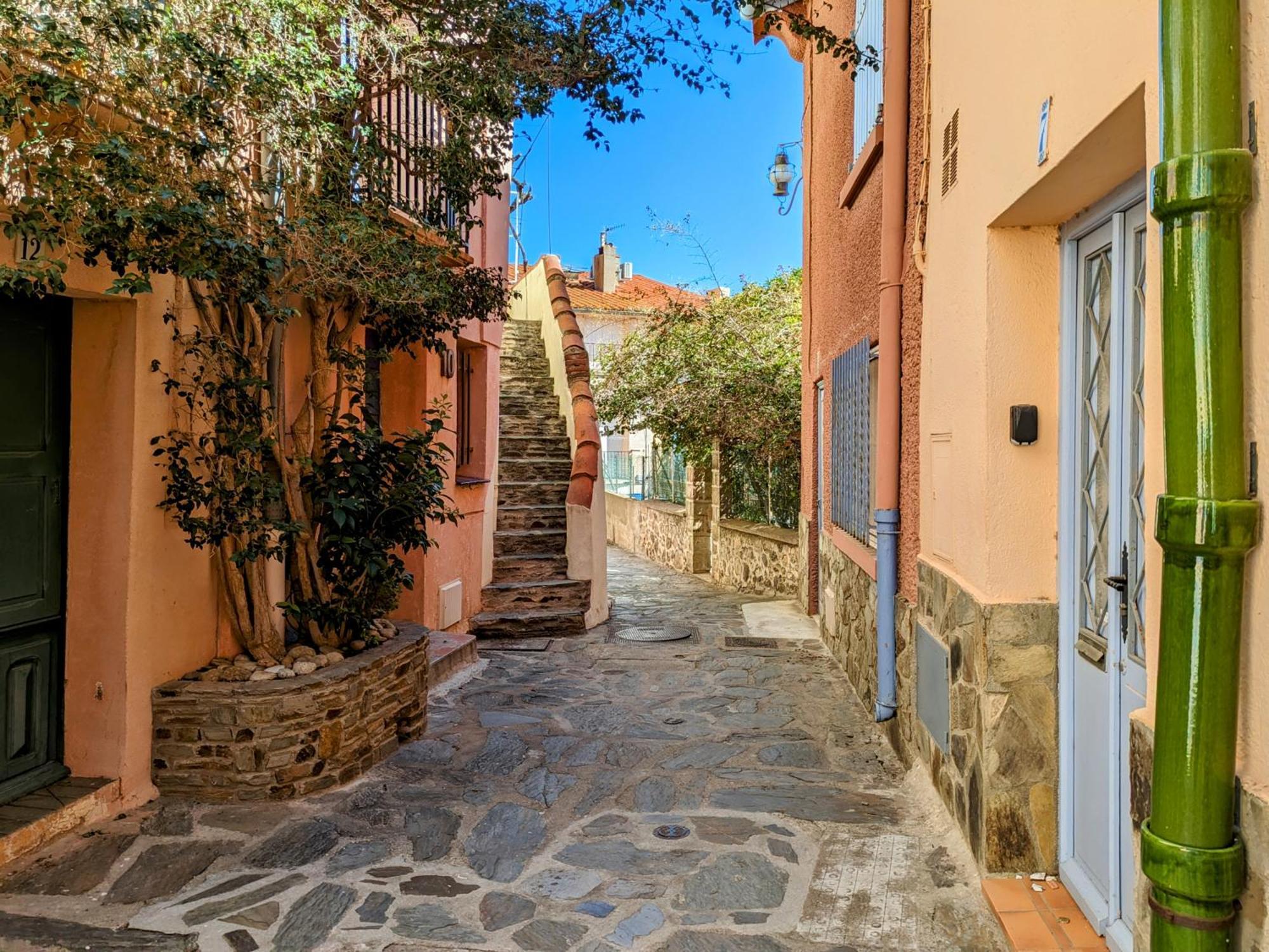 Appartement Central Avec Parking, Terrasse Et Wifi Collioure Luaran gambar